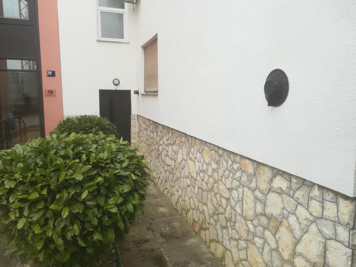 Apartment Aby Zagreb Exterior photo